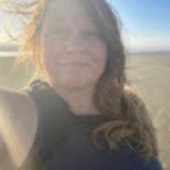 Meet your Posher, Cristal - Picture 1 of 1